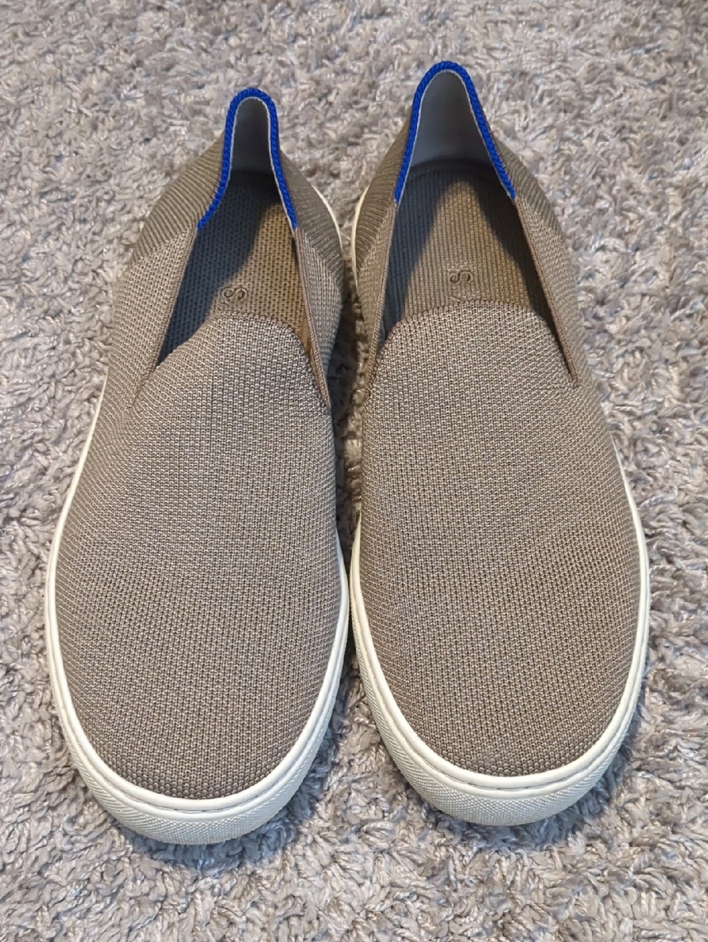 Rothys The Original Slip On Sneaker Latte Brown Size 8